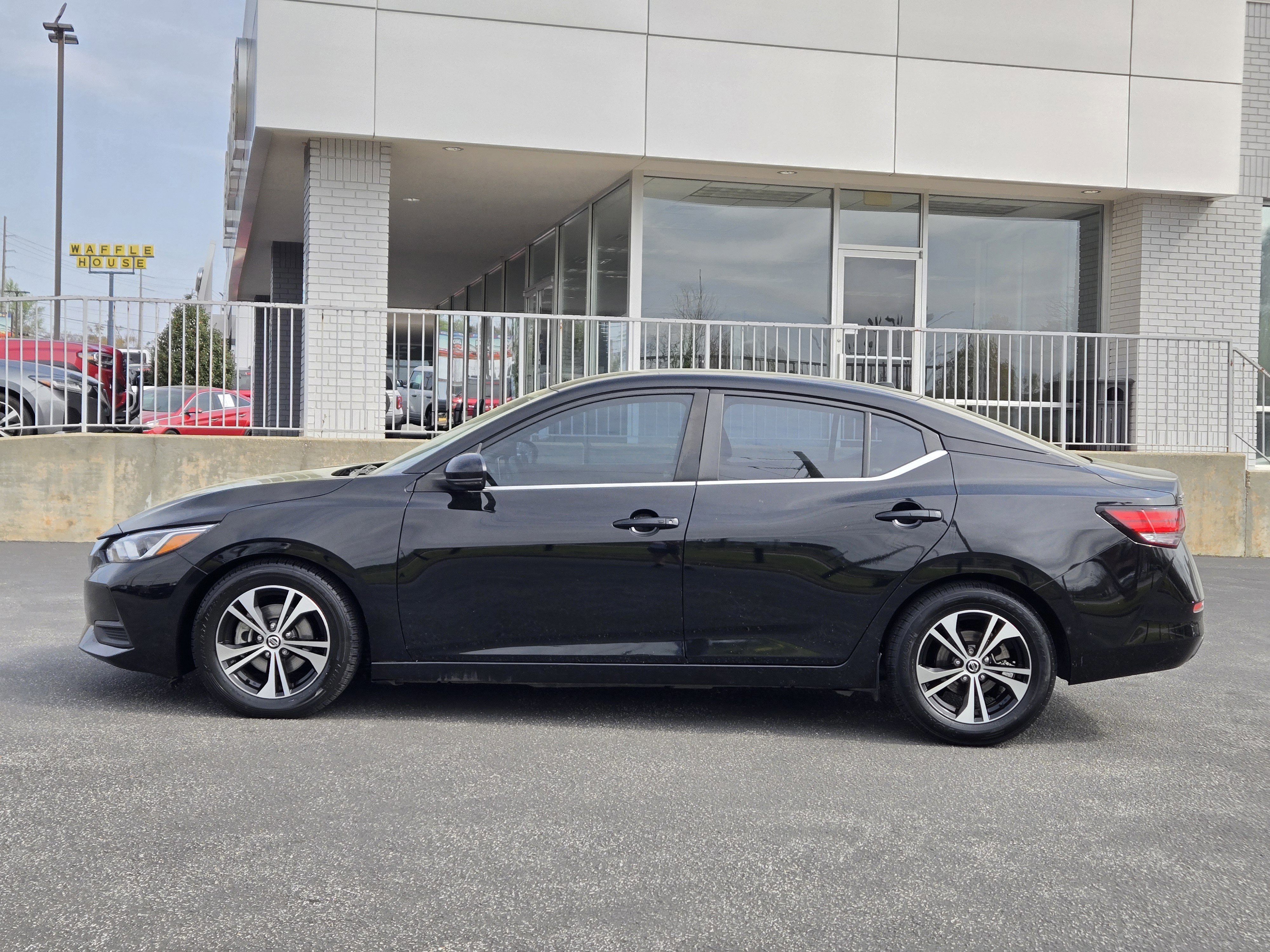 Used 2020 Nissan Sentra SV image 6