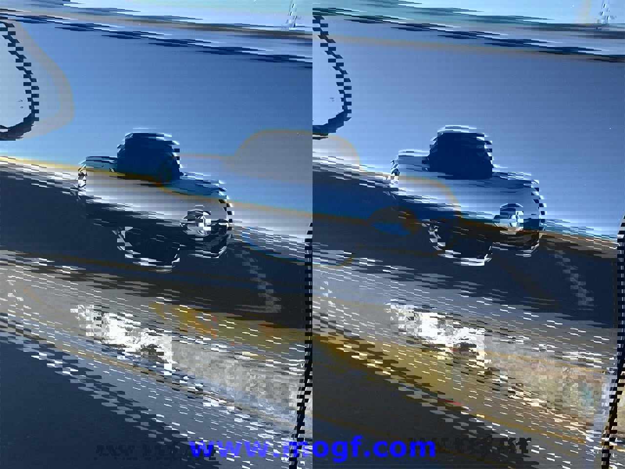 Certified 2025 Ford Explorer ST-Line w/ Premium Package image 32