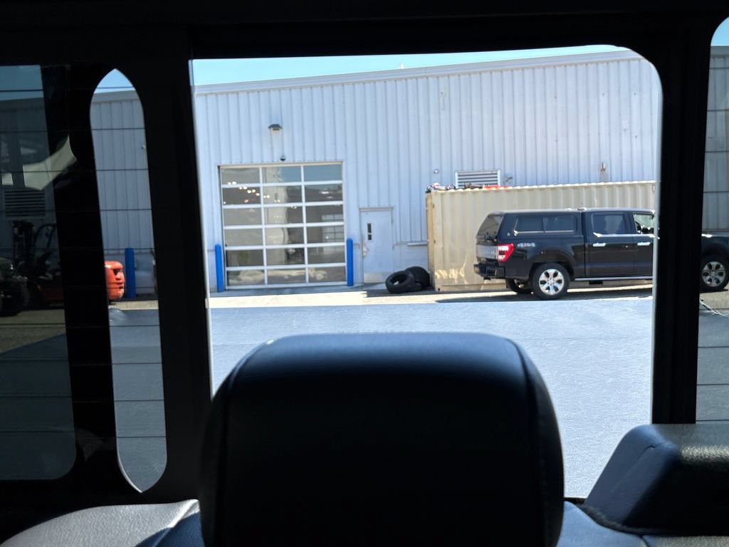 Certified 2023 Ford F150 Lariat w/ Trailer Tow Package AWD/4WD image 40