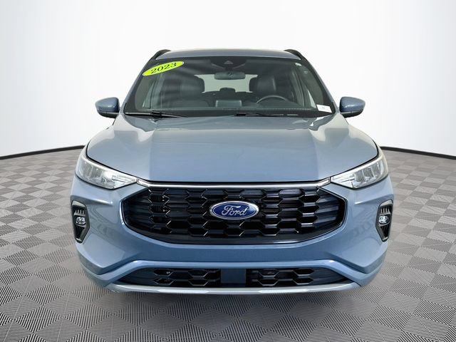 Certified 2023 Ford Escape ST-Line Select AWD/4WD image 5