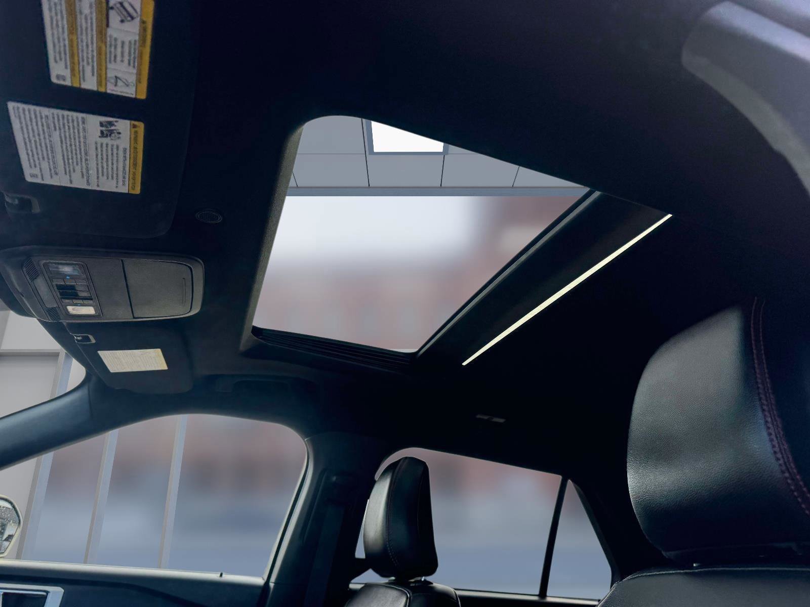 Certified 2023 Ford Explorer ST-Line w/ Class IV Trailer Tow Package image 20