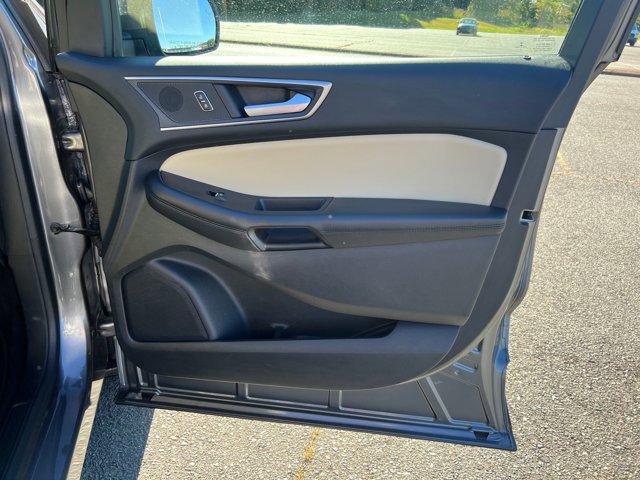 Certified 2021 Ford Edge SEL w/ Cargo Accessory Package image 33