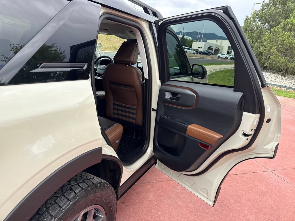 Certified 2024 Ford Bronco Sport Badlands w/ Premium Package AWD/4WD image 25
