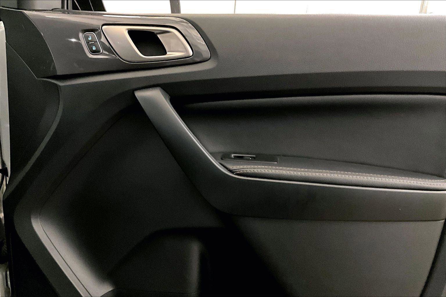 Certified 2019 Ford Ranger Lariat w/ Equipment Group 501A Mid image 23