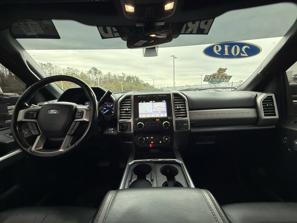 Certified 2019 Ford F250 Platinum w/ Platinum Ultimate Package image 29