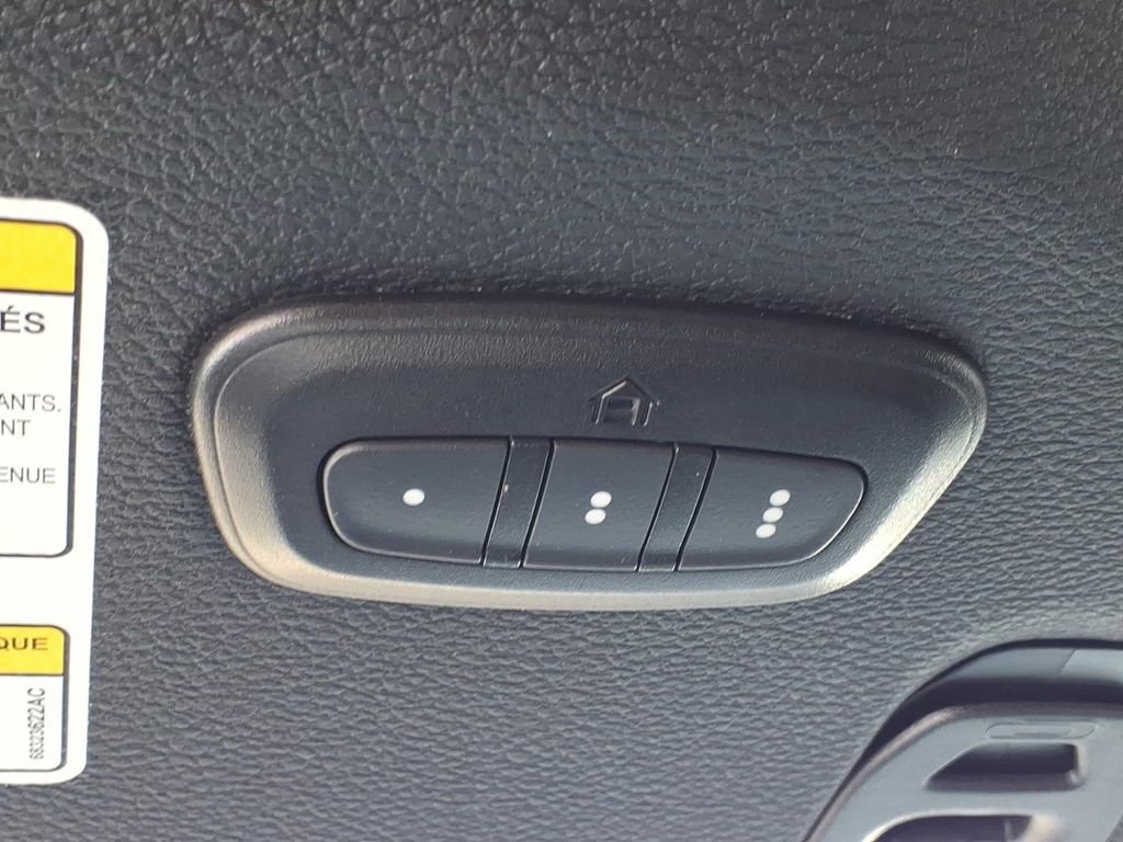 Used 2023 Jeep Wrangler Unlimited Rubicon AWD/4WD image 26