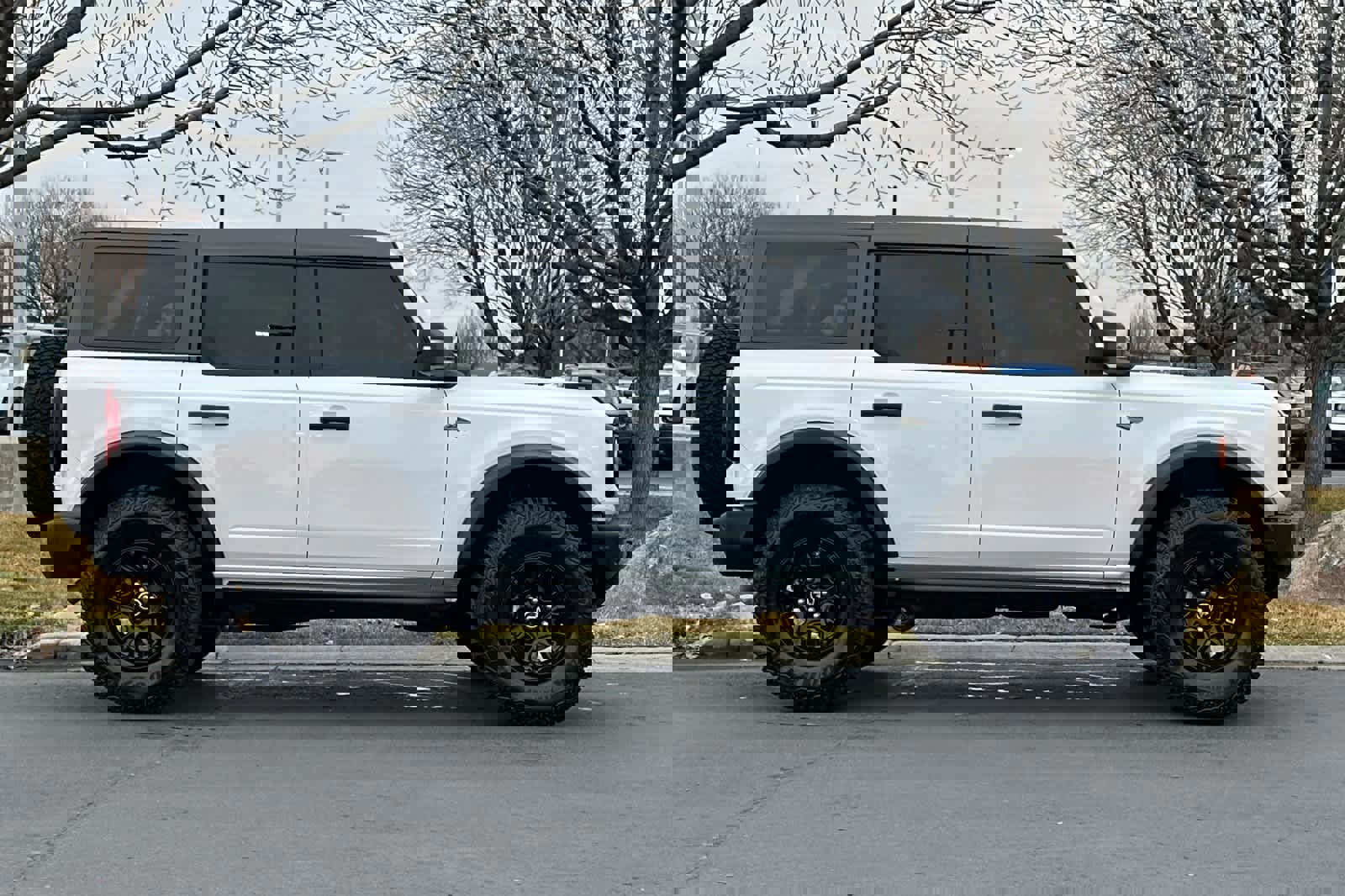 Certified 2024 Ford Bronco Wildtrak image 6