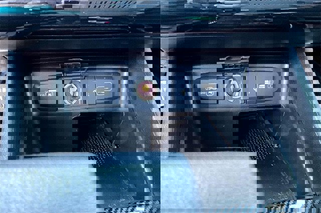 Used 2024 Hyundai Santa Cruz Night image 32