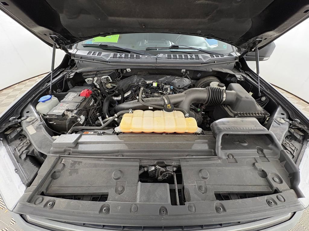 Certified 2019 Ford F150 XLT w/ Equipment Group 302A Luxury image 32