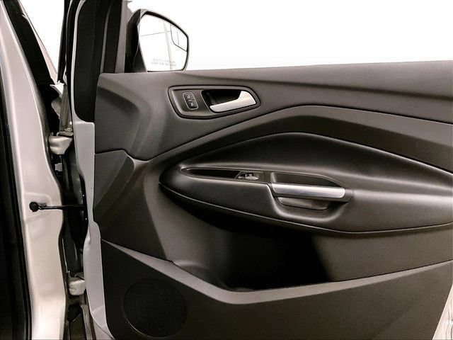 Certified 2019 Ford Escape SE FWD image 23