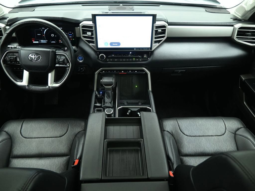 Used 2022 Toyota Tundra Limited image 46