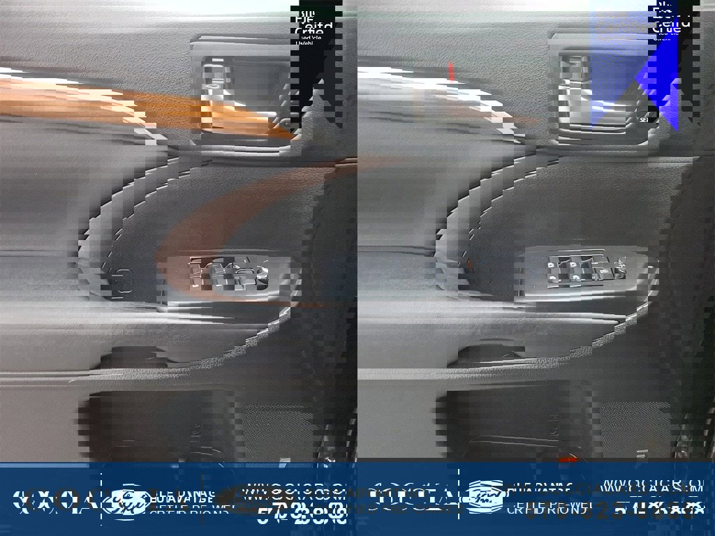 Used 2019 Toyota Highlander Limited image 12