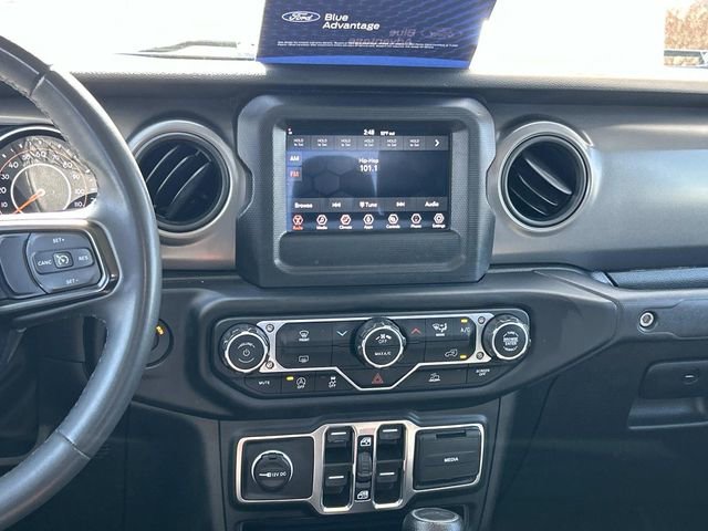 Used 2023 Jeep Gladiator Sport image 16