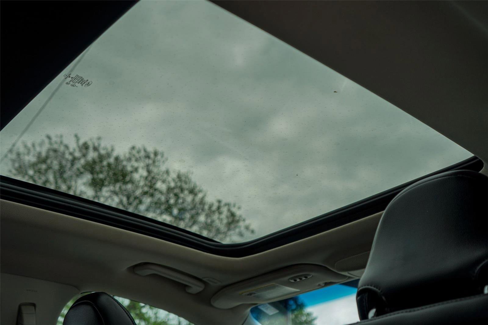 Certified 2019 Ford Edge SEL w/ Equipment Group 201A image 30