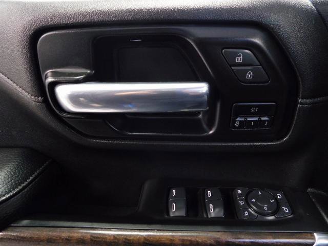 Used 2022 GMC Sierra 2500 Denali image 28