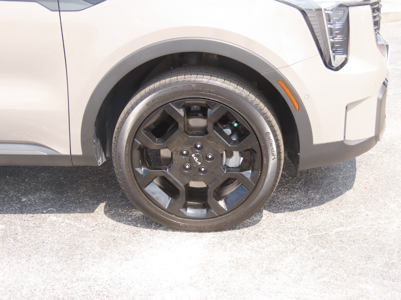 Used 2025 Kia Sorento SX Prestige w/ Olive Brown Leather Package AWD/4WD image 7