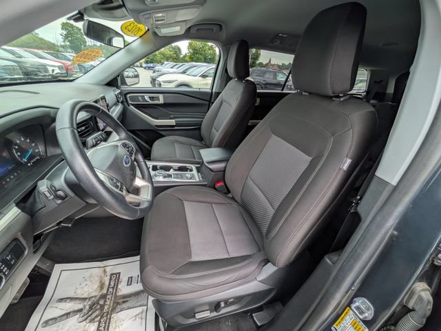 Certified 2023 Ford Explorer XLT w/ Class IV Trailer Tow Package AWD/4WD image 7
