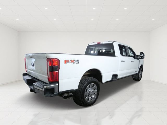 Certified 2025 Ford F350 Lariat w/ Lariat Ultimate Package AWD/4WD image 6