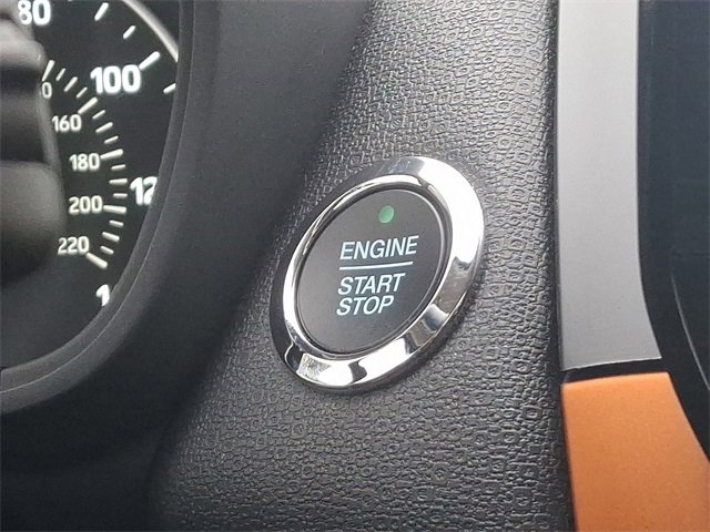 Certified 2018 Ford EcoSport SES image 24