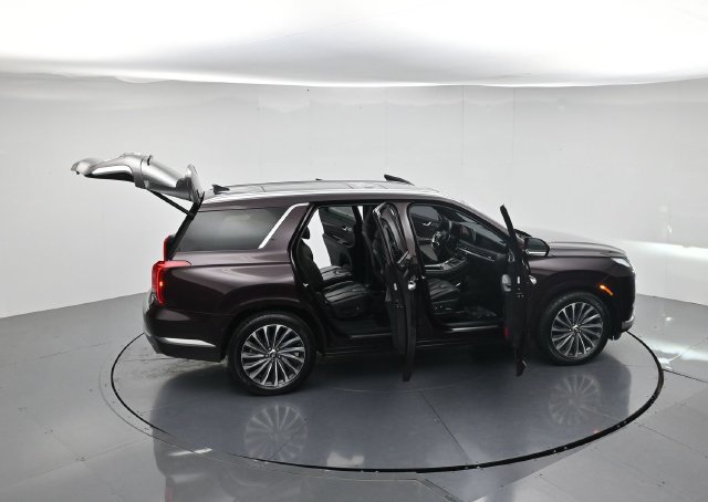 Used 2024 Hyundai Palisade Calligraphy FWD image 51