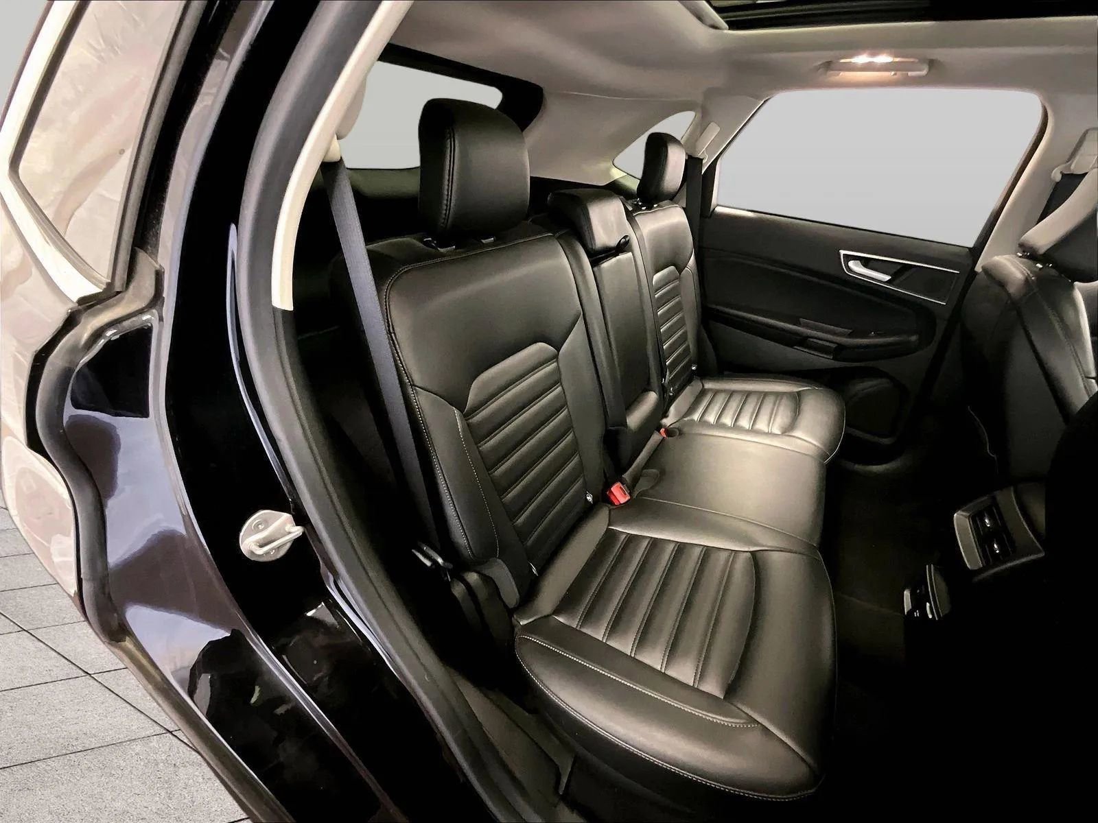 Certified 2023 Ford Edge SEL w/ Convenience Package AWD/4WD image 26