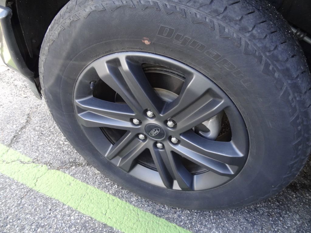 Certified 2023 Ford F150 XLT w/ Equipment Group 302A High image 8