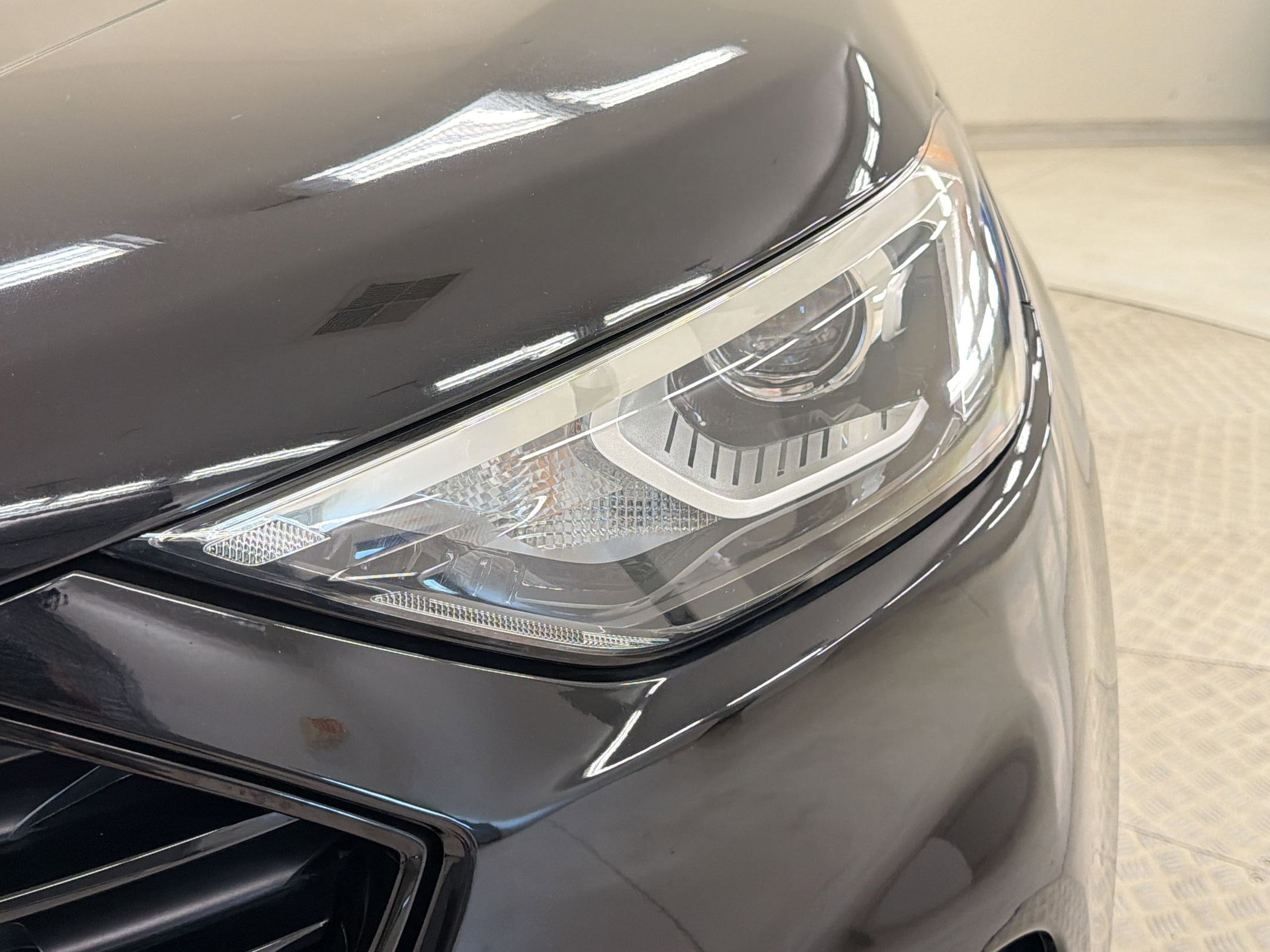 Certified 2022 Ford Edge SE w/ Black Appearance Package AWD/4WD image 11