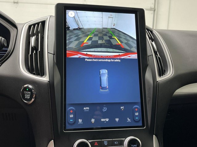 Certified 2024 Ford Edge SEL w/ Convenience Package AWD/4WD image 5