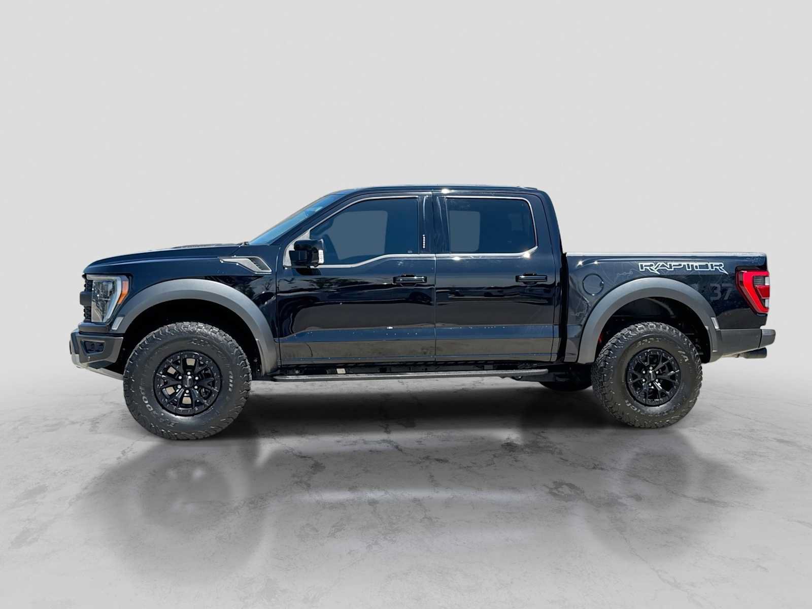 Certified 2023 Ford F150 Raptor w/ Raptor 37 Performance Package AWD/4WD image 3