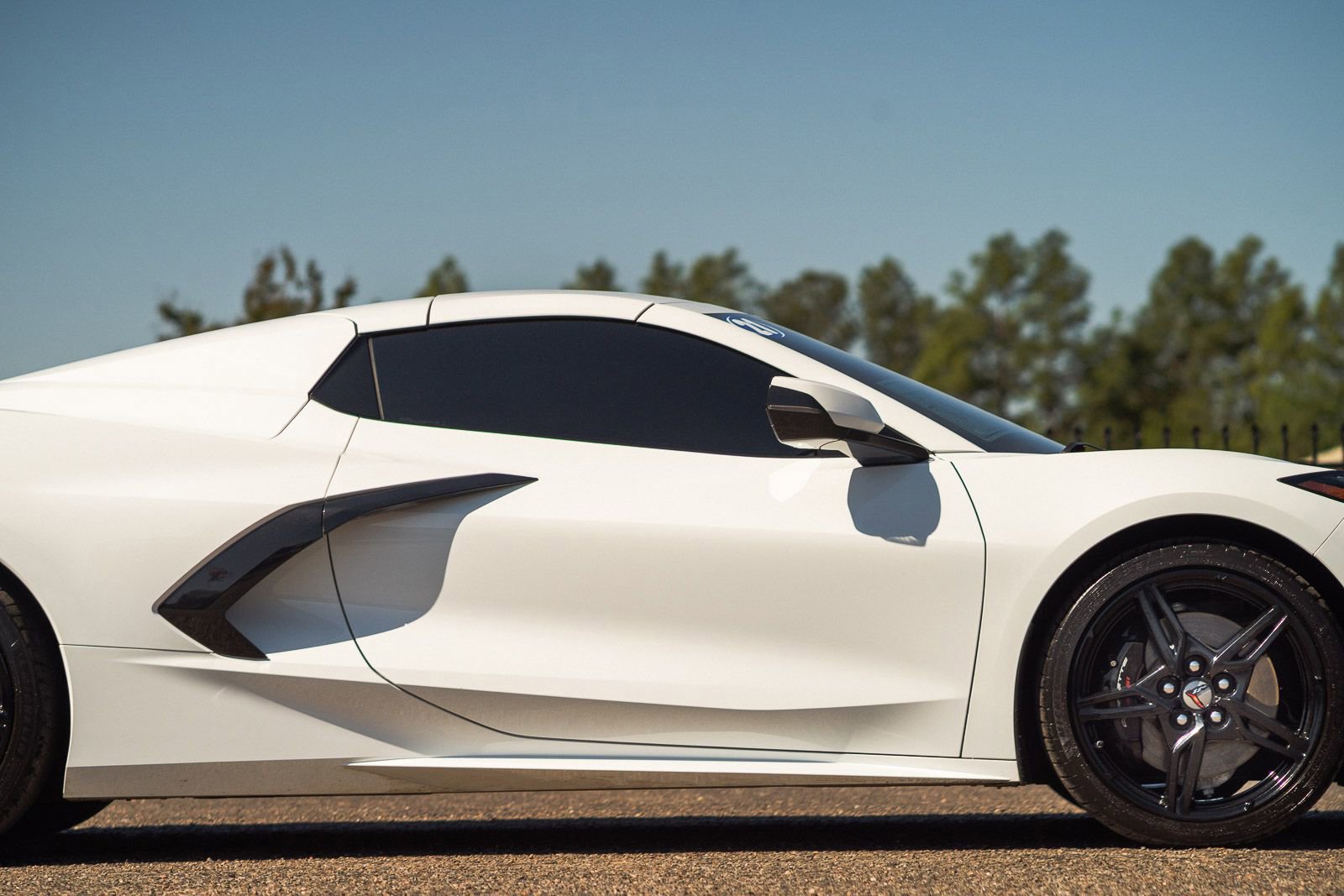Used 2021 Chevrolet Corvette Stingray Premium Conv w/ Z51 Performance Package image 9