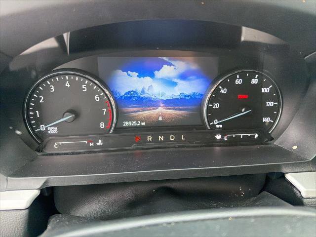 Certified 2022 Ford Explorer XLT w/ Equipment Group 202A image 8