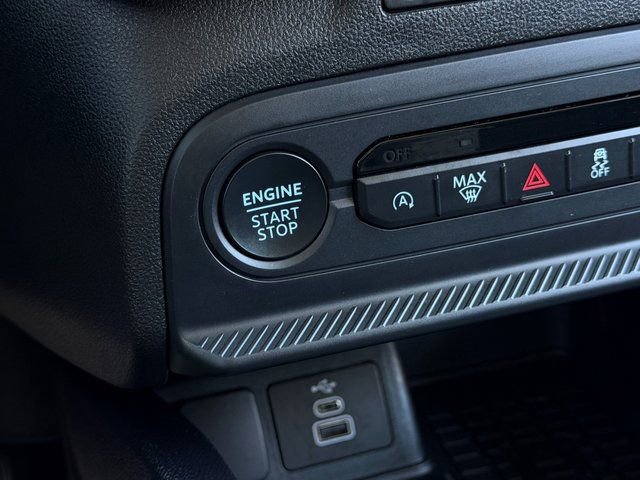 Certified 2025 Ford Bronco Sport Big Bend w/ Convenience Package AWD/4WD image 40