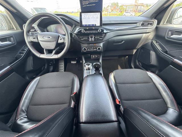 Certified 2025 Ford Escape ST-Line FWD image 14