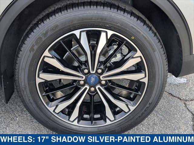 Certified 2022 Ford Escape SE w/ SE Sport Appearance Package image 9