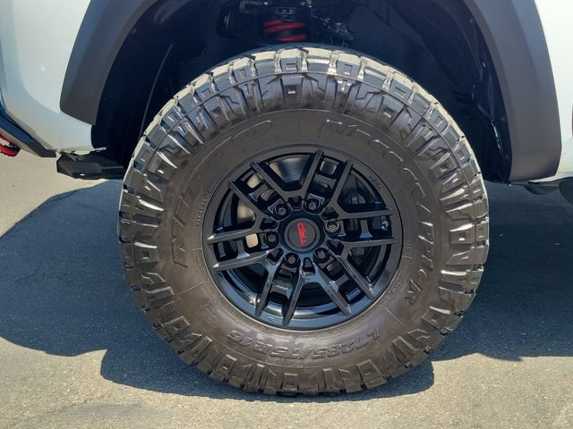 Used 2020 Toyota Tacoma TRD Pro AWD/4WD image 30