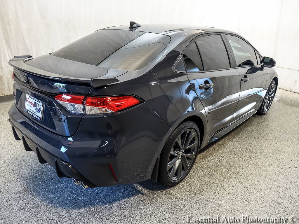 Used 2025 Toyota Corolla SE w/ SE Premium Package FWD image 8