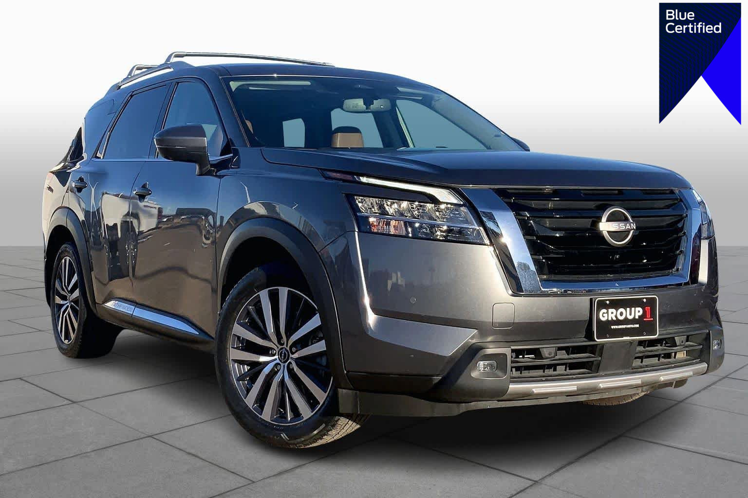 Used 2022 Nissan Pathfinder Platinum w/ Cargo Package