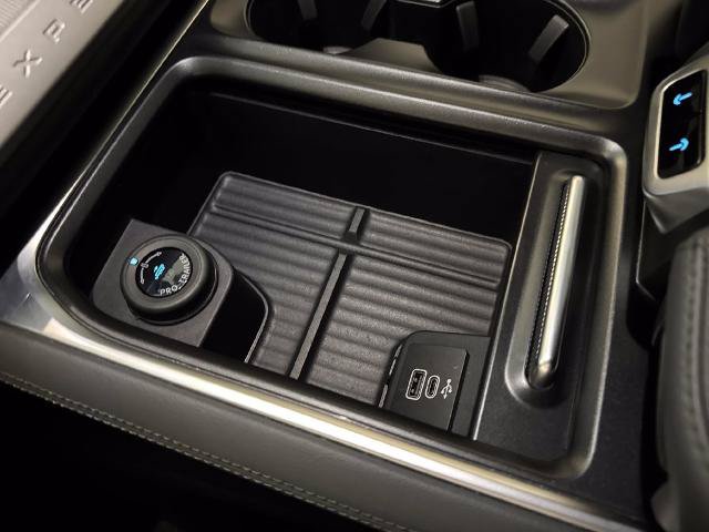 Certified 2026 Ford Expedition Active RWD image 30