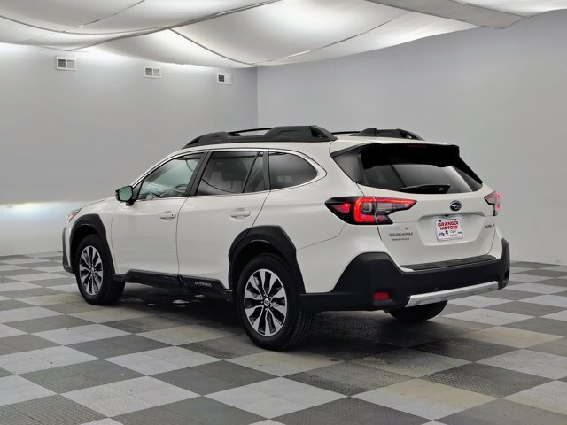 Used 2024 Subaru Outback Limited AWD/4WD image 9