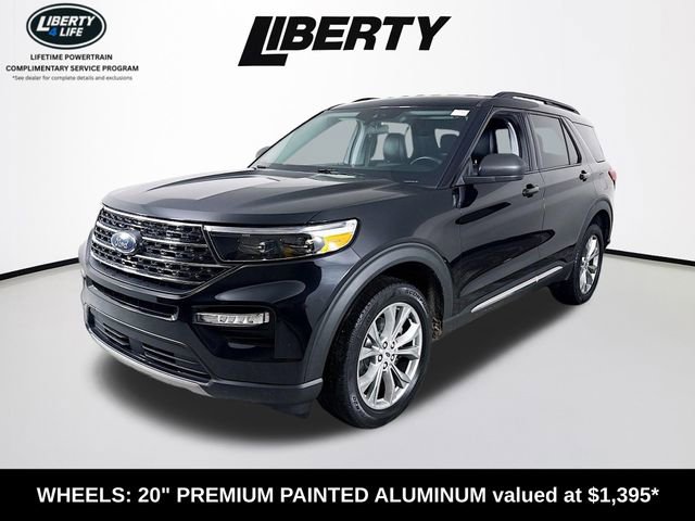 Certified 2022 Ford Explorer XLT w/ Equipment Group 202A image 3