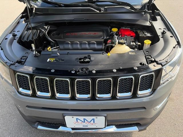 Used 2020 Jeep Compass Limited AWD/4WD image 21