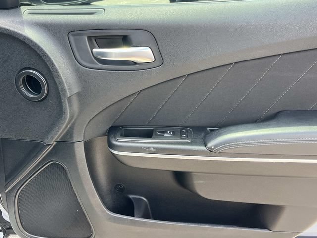 Used 2022 Dodge Charger SXT RWD image 22