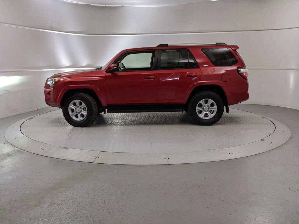 Used 2024 Toyota 4Runner SR5 Premium image 5