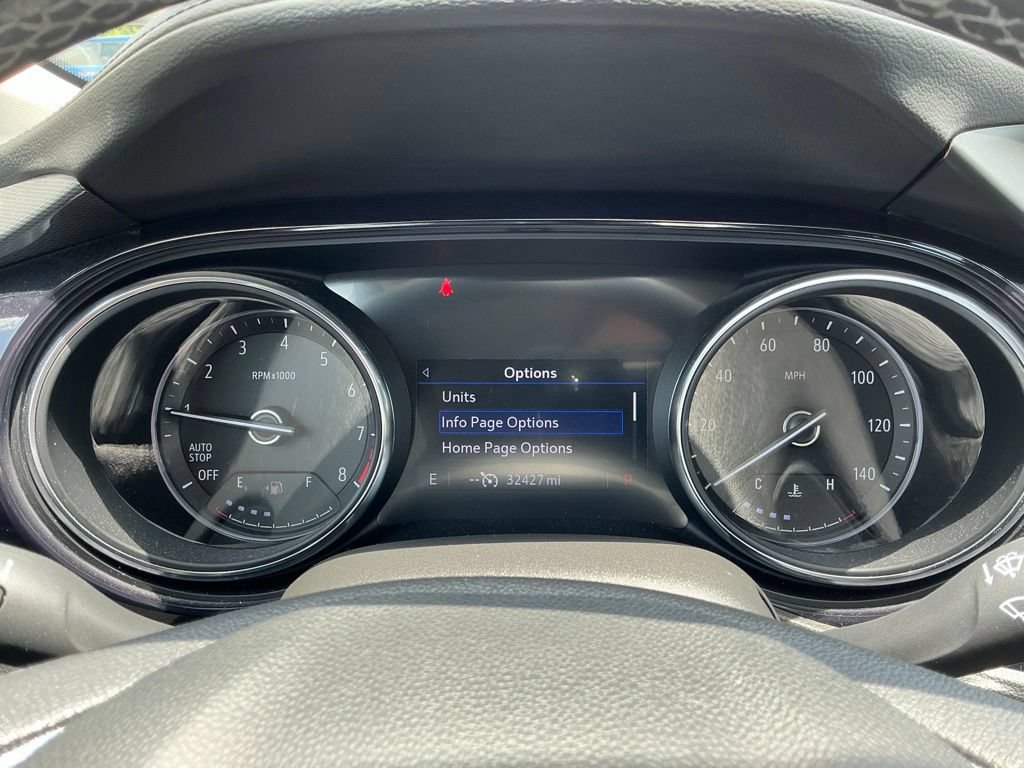 Used 2023 Buick Encore GX Select w/ Sport Touring Package FWD image 33