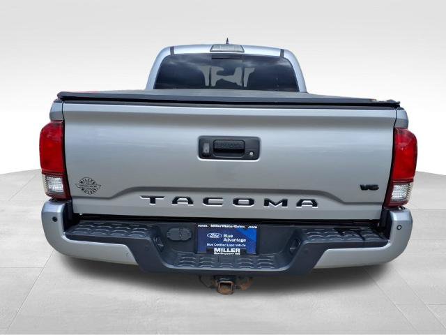 Used 2019 Toyota Tacoma TRD Off-Road w/ Technology Package AWD/4WD image 4