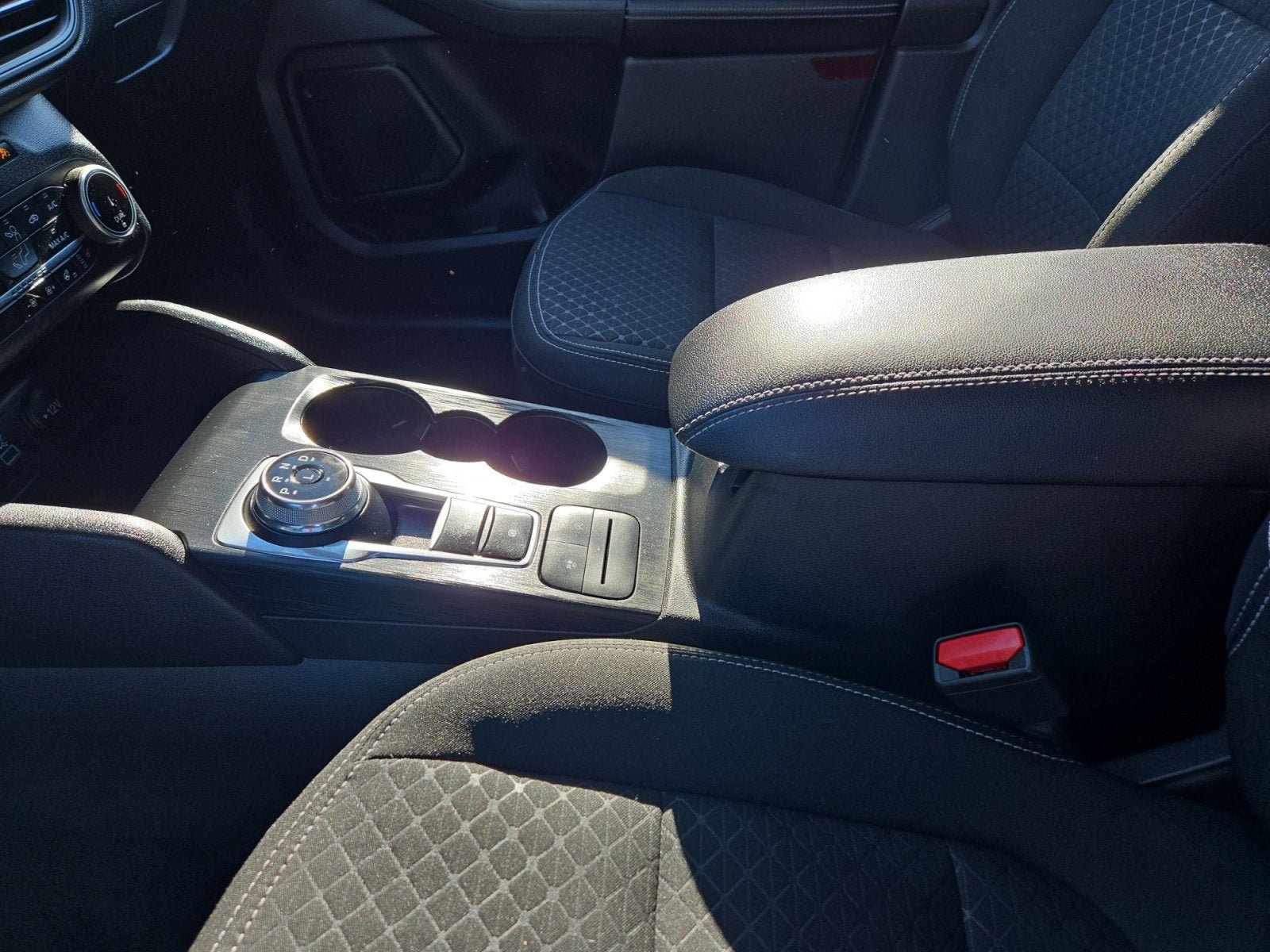 Certified 2023 Ford Escape Active AWD/4WD image 22