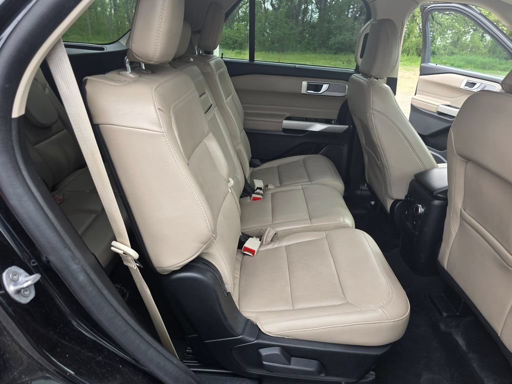 Certified 2023 Ford Explorer Limited AWD/4WD image 22