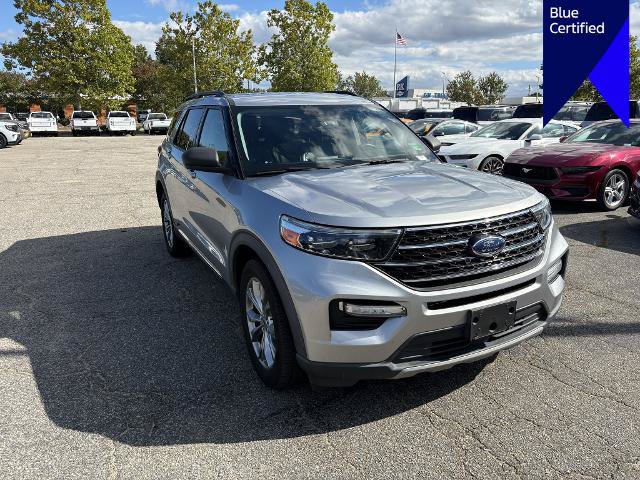 Certified 2021 Ford Explorer XLT w/ Equipment Group 202A AWD/4WD image 3