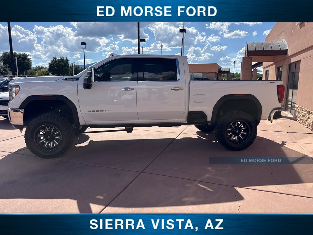 Used 2023 GMC Sierra 2500 SLT w/ SLT Preferred Package AWD/4WD image 4