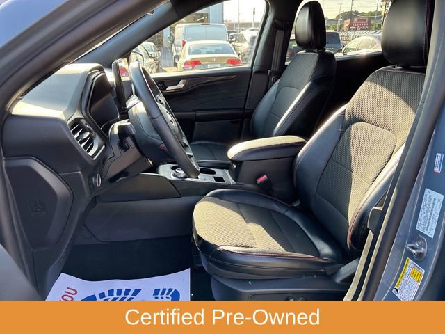 Certified 2024 Ford Escape ST-Line w/ Tech Pack #1 FWD image 17